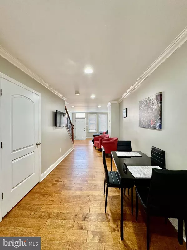 Baltimore, MD 21223,1019 W FAYETTE ST