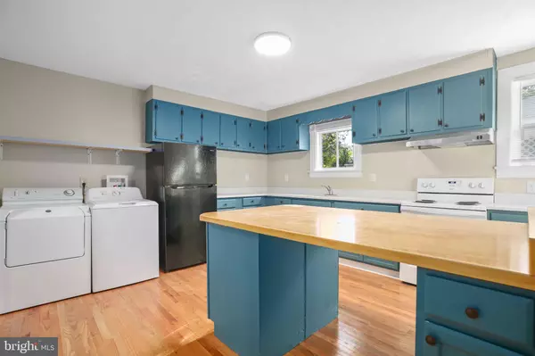 Fredericksburg, VA 22401,420 DUNMORE ST