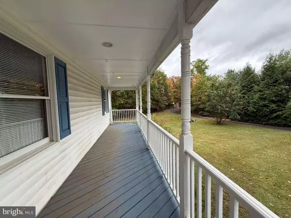 Sterling, VA 20164,626 W CHURCH RD W