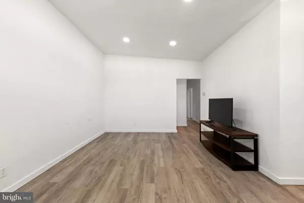 Philadelphia, PA 19115,1132 BINGHAM ST