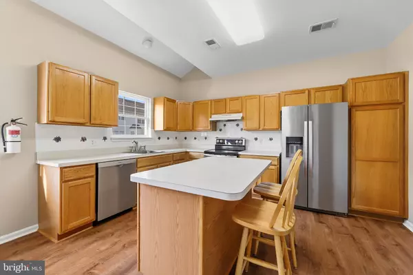 Burlington, NJ 08016,19 PASTERN TER