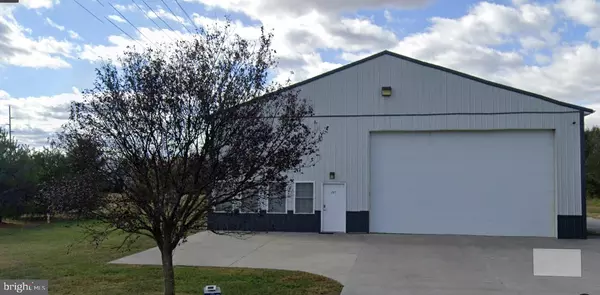 Harrington, DE 19952,205, 209, 211 EAST ST