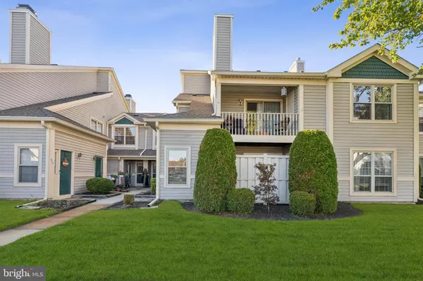 Woodbury, NJ 08096,652 STEEPLECHASE CT