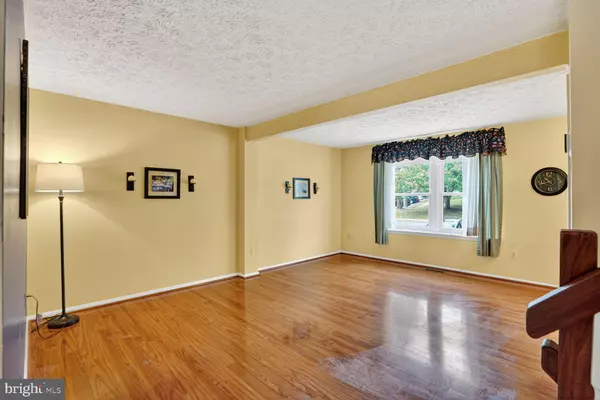 Woodbridge, VA 22192,3642 WOODHAVEN CT