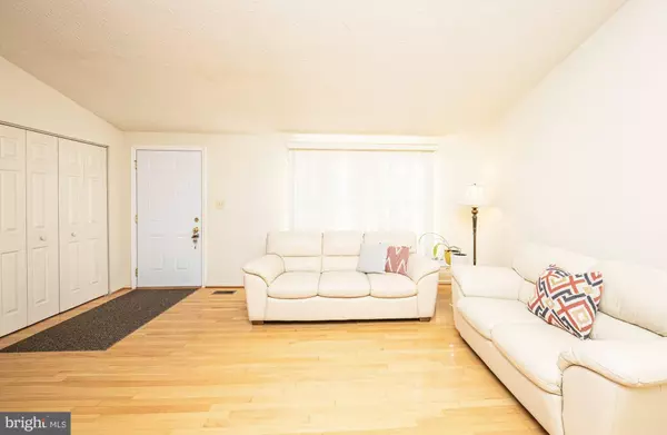 Sterling, VA 20164,1803 E BEECH RD