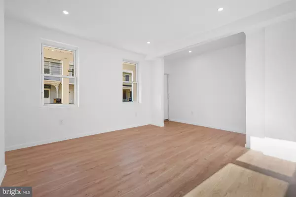 Burlington, NJ 08016,525 YORK ST