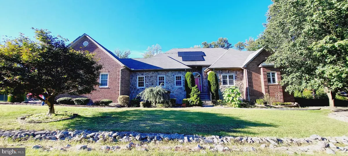 Fort Washington, MD 20744,9008 DORIS DR