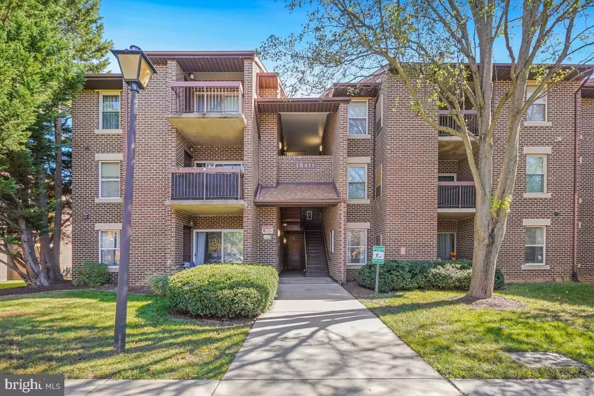 Gaithersburg, MD 20879,18411 GUILDBERRY DR #102
