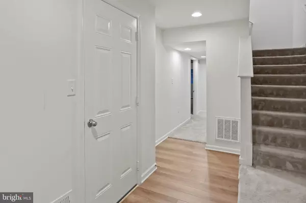 Ranson, WV 25438,91 CECILY WAY