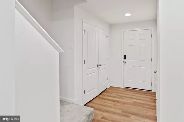 Ranson, WV 25438,91 CECILY WAY