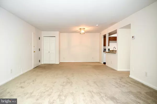 Upper Marlboro, MD 20774,10104 CAMPUS WAY S #102-3A