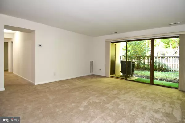 Upper Marlboro, MD 20774,10104 CAMPUS WAY S #102-3A