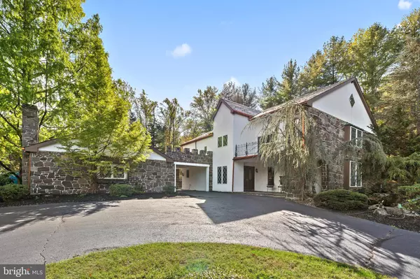 2 MENG RD, Schwenksville, PA 19473