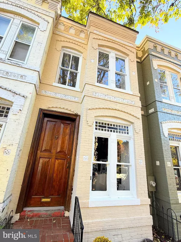 Washington, DC 20002,309 4TH ST NE