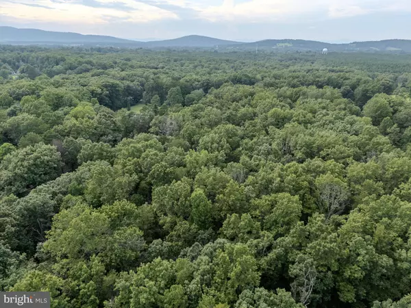 Gordonsville, VA 22942,15 HANBACK RD