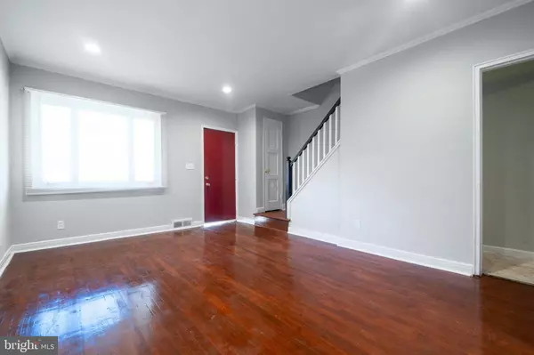 Baltimore, MD 21229,48 HILLVALE RD