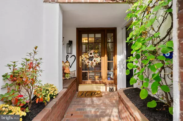 Philadelphia, PA 19147,315 FITZWATER ST