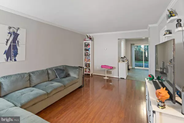 Frederick, MD 21703,584 COTSWOLD CT