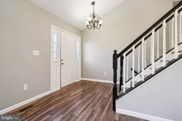 Manassas, VA 20110,10138 FOREST HILL CIR