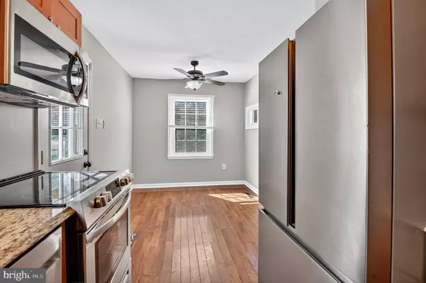 New Market, MD 21774,10403 HEDGEAPPLE CT