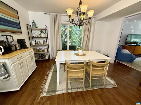 Charlottesville, VA 22903,2219 CENTER AVE