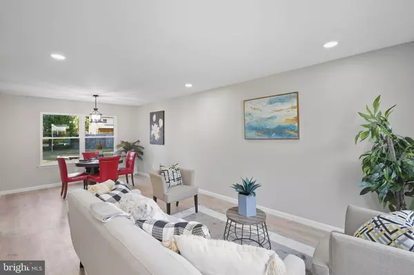 307 TOMPKINS LN, Waldorf, MD 20602