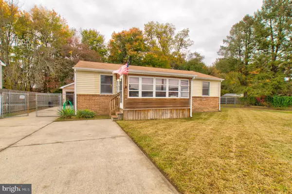 251 CHESTNUT ST, Salem, NJ 08079