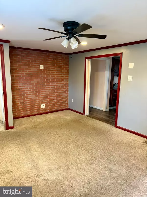 Pennsauken, NJ 08110,2211 BROWNING RD