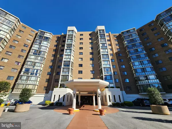 Silver Spring, MD 20906,15100 INTERLACHEN DR #4-701