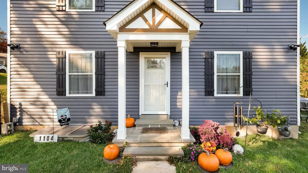 1104 N YORK RD, Willow Grove, PA 19090