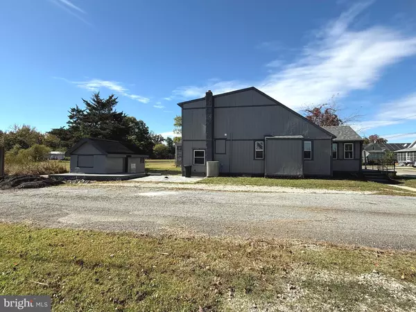 Pennsville, NJ 08070,37 BEAVER AVE