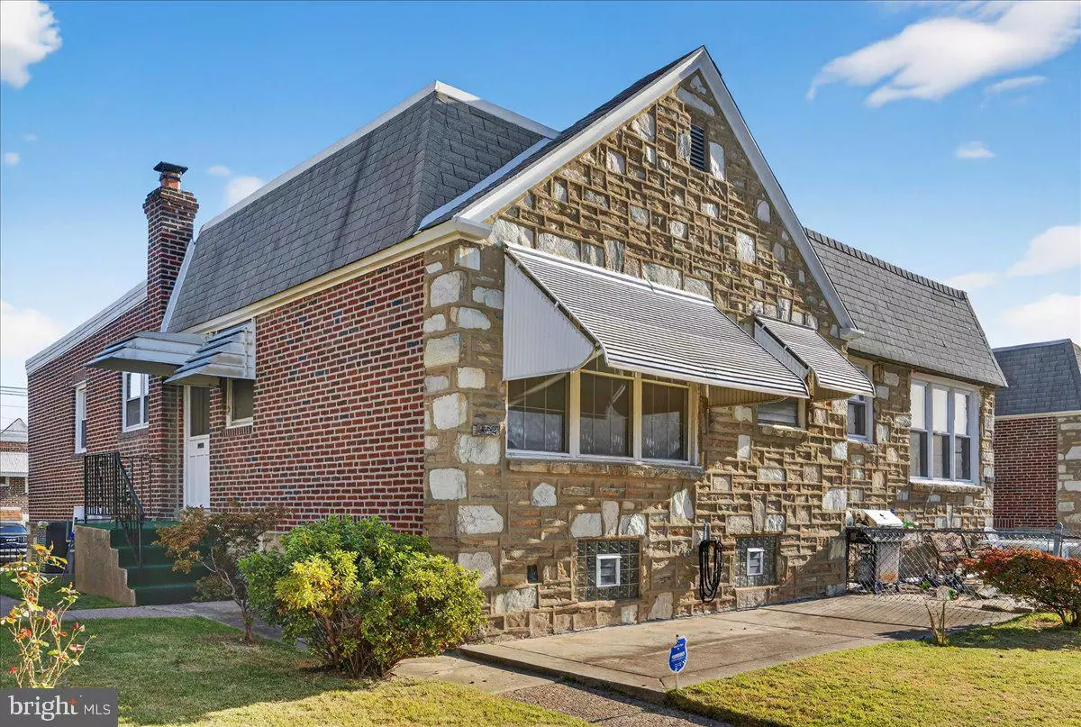 Philadelphia, PA 19152,2321 EMERSON ST