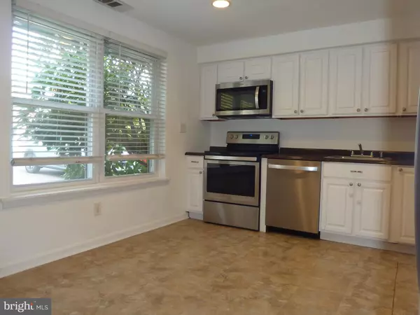 Doylestown, PA 18901,6 CONSTITUTION AVE