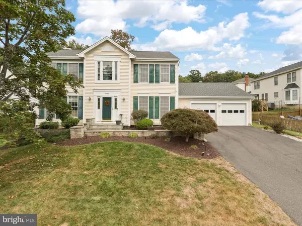 Centreville, VA 20121,6488 PALISADES DR