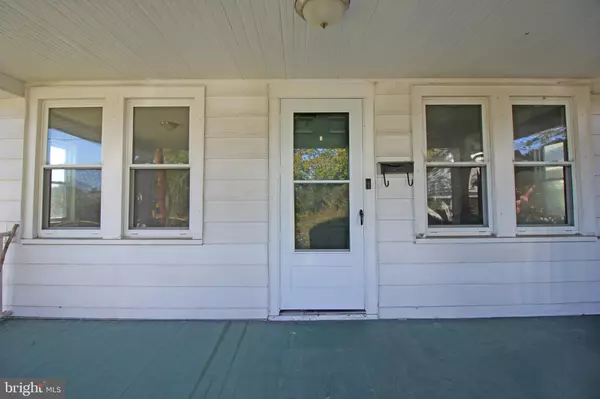 Burlington, NJ 08016,404 ENGLE AVE