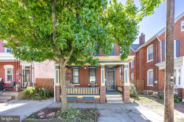 Pottstown, PA 19464,12 E 5TH ST