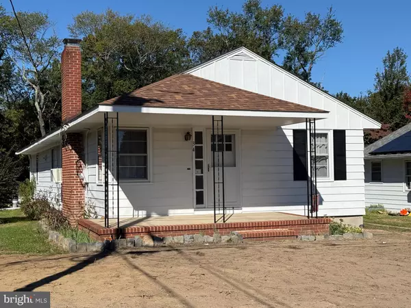 34 TOWNSEND AVE, Bridgeton, NJ 08302