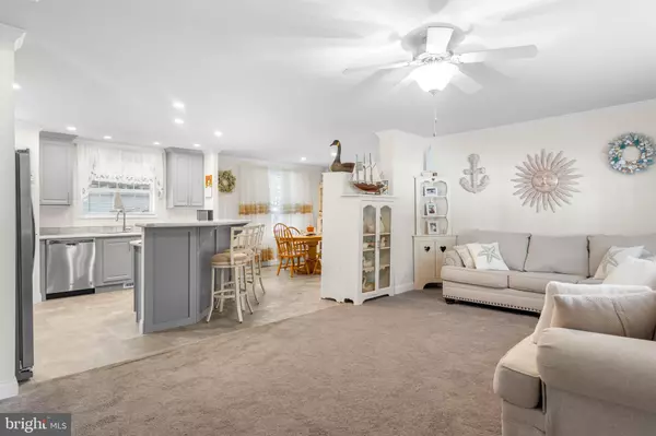 Ocean View, DE 19970,37709 HICKORY ST