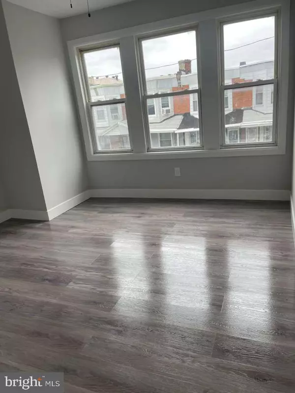 Philadelphia, PA 19143,527 S REDFIELD ST