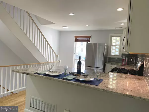 Washington, DC 20024,108 G ST SW #105