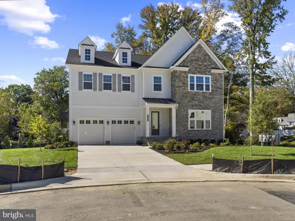 8280 COLLING MANOR CT, Alexandria, VA 22308