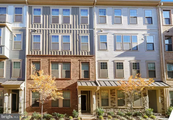 609-B PERCY PL, Manassas Park, VA 20111