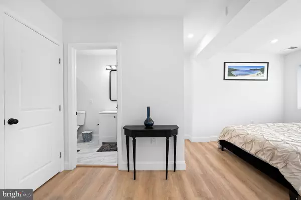 Washington, DC 20011,36 HAWAII AVE NE