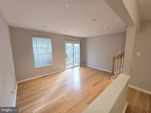 Doylestown, PA 18902,3602 NANCY WARD CIR #23