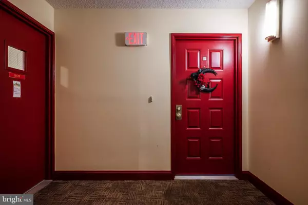 Silver Spring, MD 20906,15211 ELKRIDGE WAY #94-2F