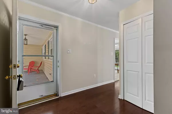 Fairfax, VA 22033,12820 POINT PLEASANT DR