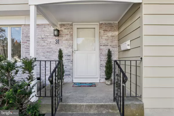 Marlton, NJ 08053,31 FLINTSTONE DR