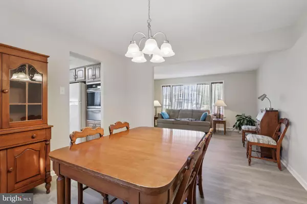 Marlton, NJ 08053,31 FLINTSTONE DR