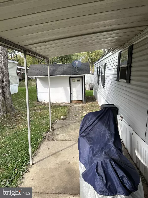 Mifflinburg, PA 17844,61 ASPEN ST