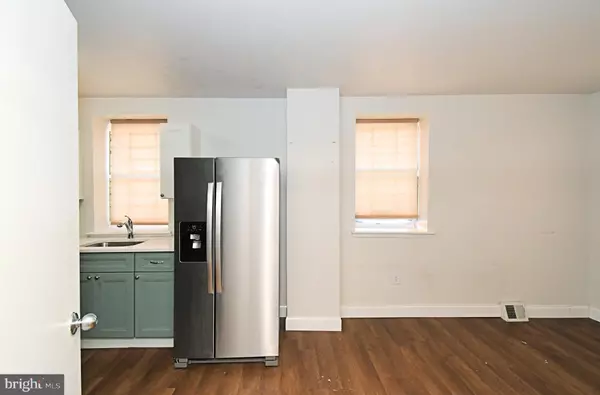 Philadelphia, PA 19122,1554 N LAWRENCE ST #1